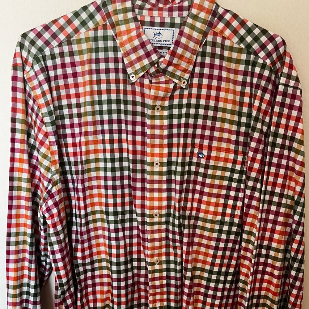 Southern Tide men’s long sleeve casual Xlg classic fit button down. Multi color.